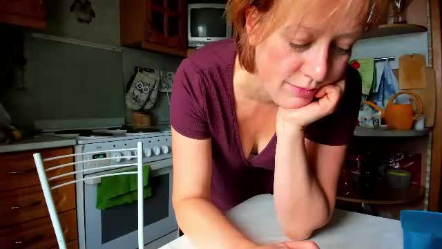 12ennie broadcasting on Chaturbate — cam rip