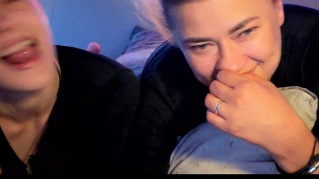 cam broadcast from 2laski2 on Bongacams 2026-07-08 04:40