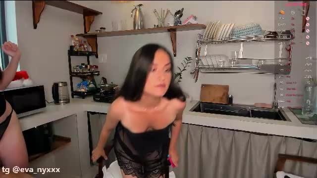3va_nyx / cam clip / Chaturbate / 2026-07-22 08:59
