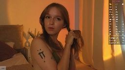 adencianey's 5 min cam show on Chaturbate