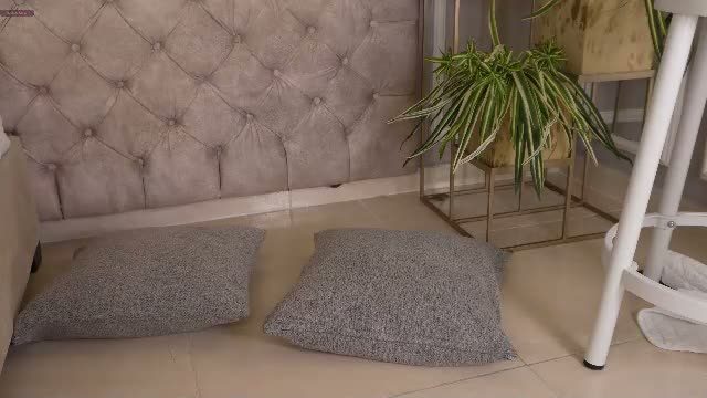 ali_miko_ at Chaturbate cam stream 2026-10-11 18:15