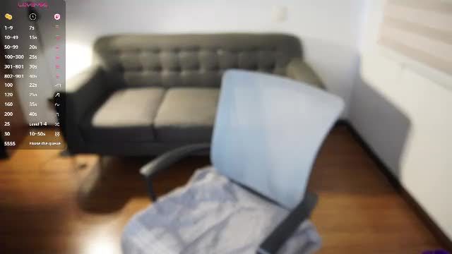 webcam stream 2026-10-04 23:04 — alicce_belluci Chaturbate
