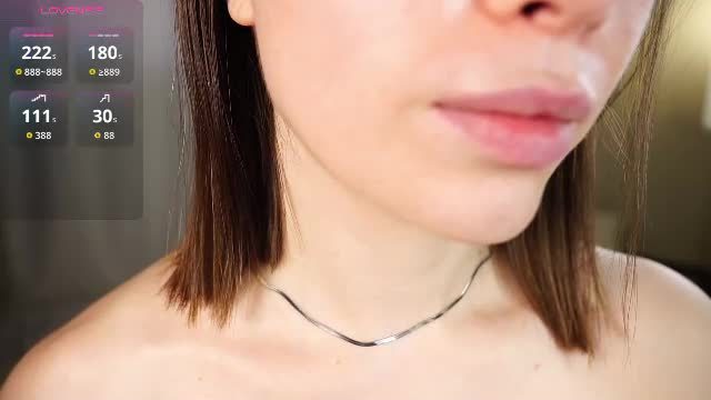alma_yammy — Female live recording 2026-10-11 13:27