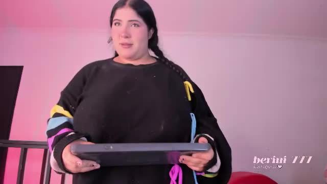 amberinihoffman's live show — recorded 2026-06-11 15:07