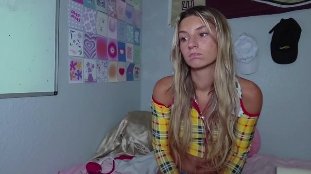 ambiebambiii Chaturbate Female cam clip 2026-10-28 02:07