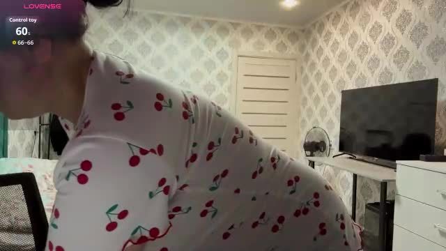 Chaturbate ameliya_kim live cam show (2026-07-03 00:43)