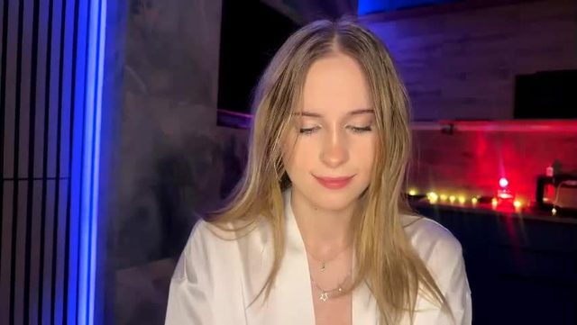 full cam show from amily_sunray on Chaturbate 2026-06-01 02:48