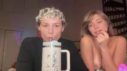 ashtonveil — Chaturbate live show (2026-10-10 06:47)
