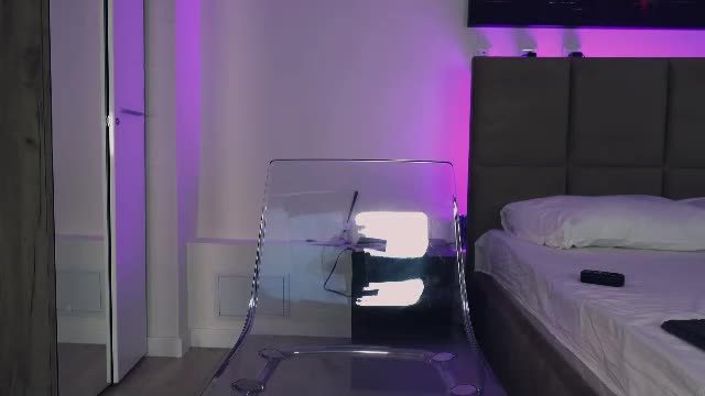 Chaturbate aurora_cherry webcam show replay (2026-07-01 00:47)