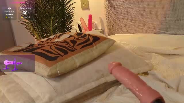 aurora_radiance's 38 min cam recording on Chaturbate