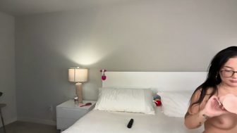 ava_synn webcam stream (Chaturbate) — 12 min