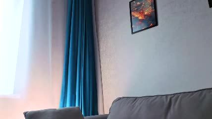 baby_claude broadcasting on Chaturbate — webcam session