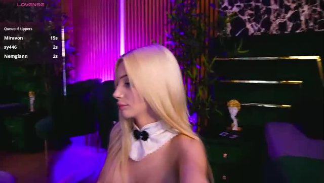 barbiekara Chaturbate live webcam show