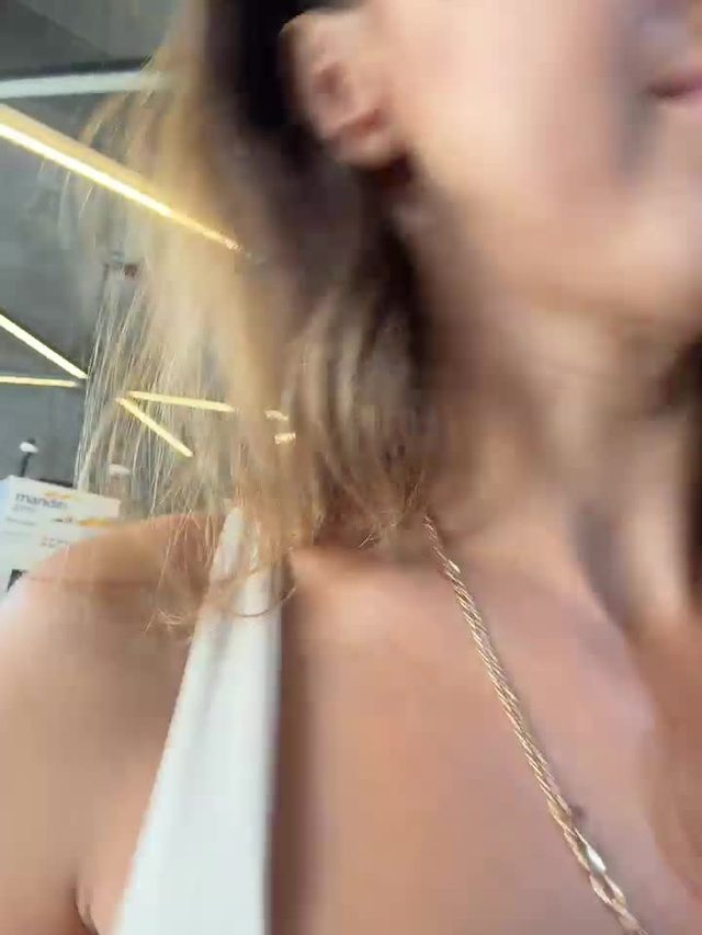 Stripchat Bella-Grace: cam stream 2026-08-29 06:27