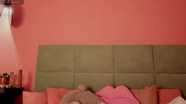 bella_stewarttt — cam clip archive · Chaturbate 2026-07-30 04:42