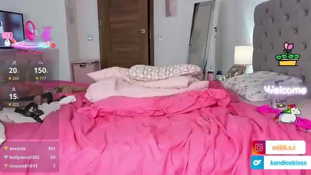 bigboobiebabex — webcam show 2026-08-22 03:36 · 32 min