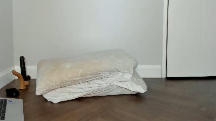 bigtroublelittlechina — 39 min cam video · Female