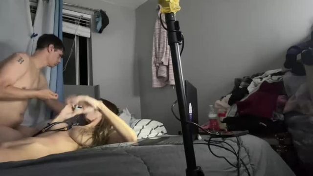 breknbrynn — 28 min cam broadcast on Chaturbate