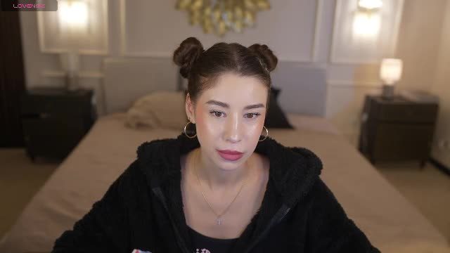 cam session 2026-10-20 14:50 — bright_diamonds_054 Chaturbate