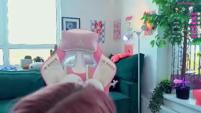 britney_lynch from Chaturbate — cam session 2026-08-12 04:40