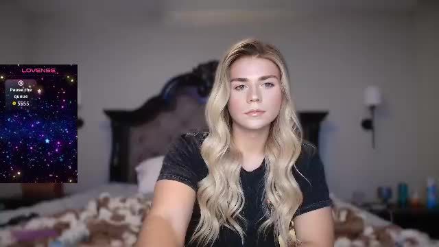buitifulblonde webcam stream (2026-08-08 06:24)