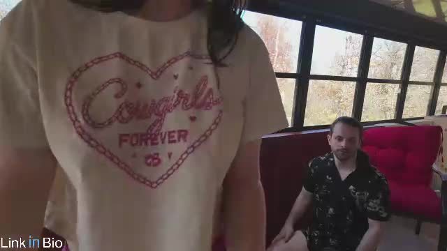 busbuddies cam show Chaturbate 2026-10-28 17:23