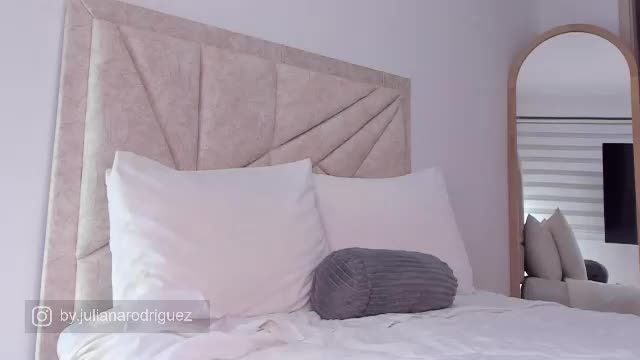 by_juliana's Trans live cam session 2026-10-07 09:46