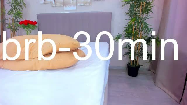 camilla_kelly's streamed cam show (Chaturbate, 2026-07-08 08:32)