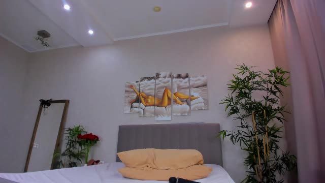 camilla_kelly: 13 min livestream recording on Chaturbate