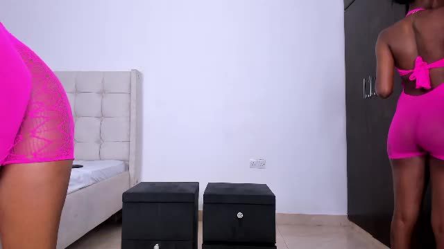 caramel_cutiex porn cam show (21 min) · Couple