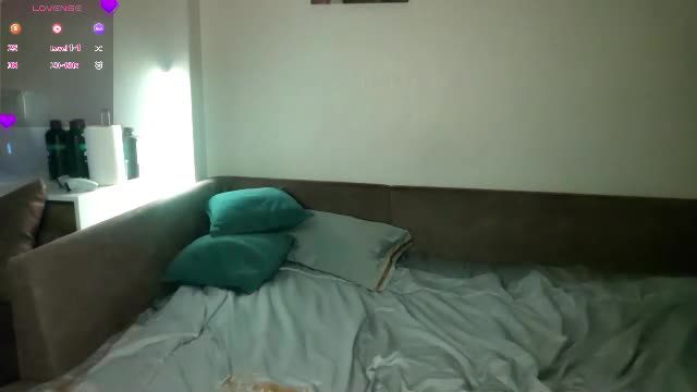 carlaiacovone — Female hardcore cam show 2026-07-25 21:50