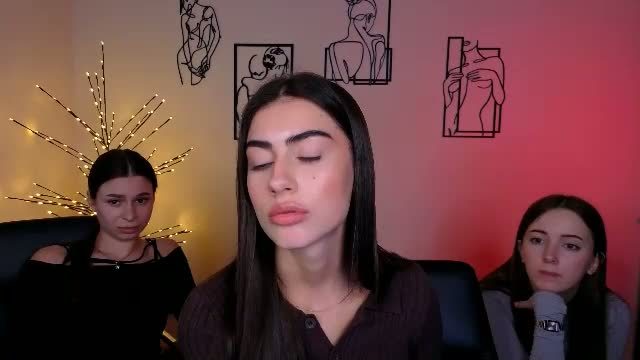 chloe_ley · webcam recording 49 min on Chaturbate