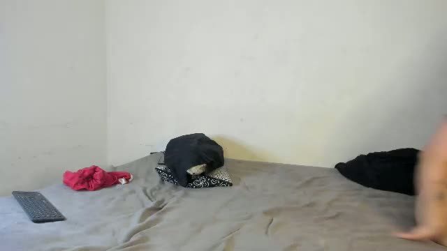 chuckykarla's live cam show (Chaturbate, 2026-08-30 14:37)