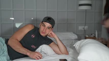 _couplevibes — 50 min webcam rip 2026-10-04 18:33