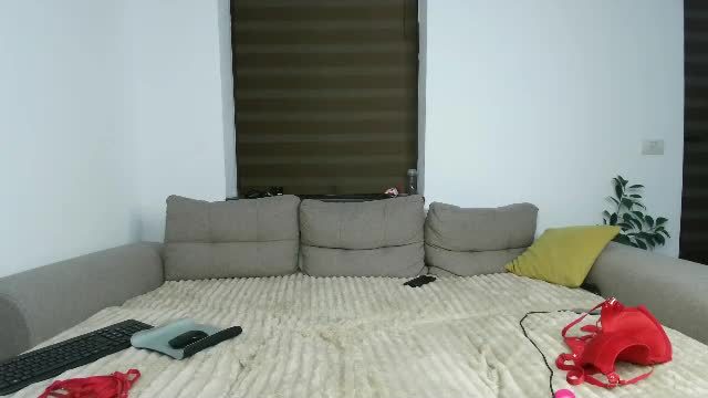 cristaelio: 49 min cam clip on Chaturbate
