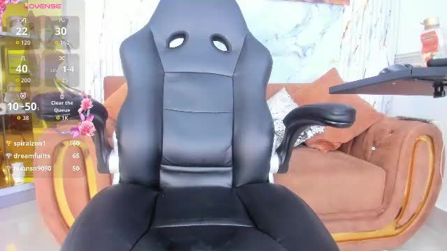 cristal_antonella — 15 min porn show on Chaturbate