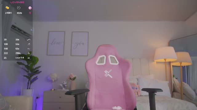 cristal_bunny's Chaturbate cam session — 2026-07-01 02:47