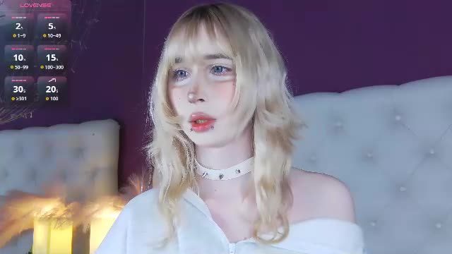 cutetomie Chaturbate · cam broadcast · 2026-08-12 04:29