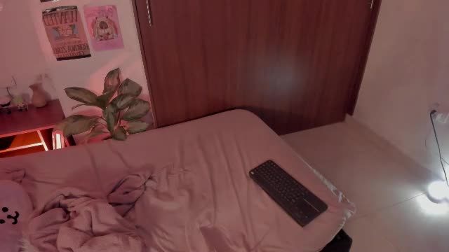 danii_boobs — Chaturbate webcam clip (2026-09-21 11:54)