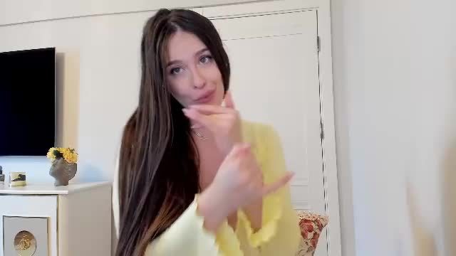 devyale's hardcore cam show · Female