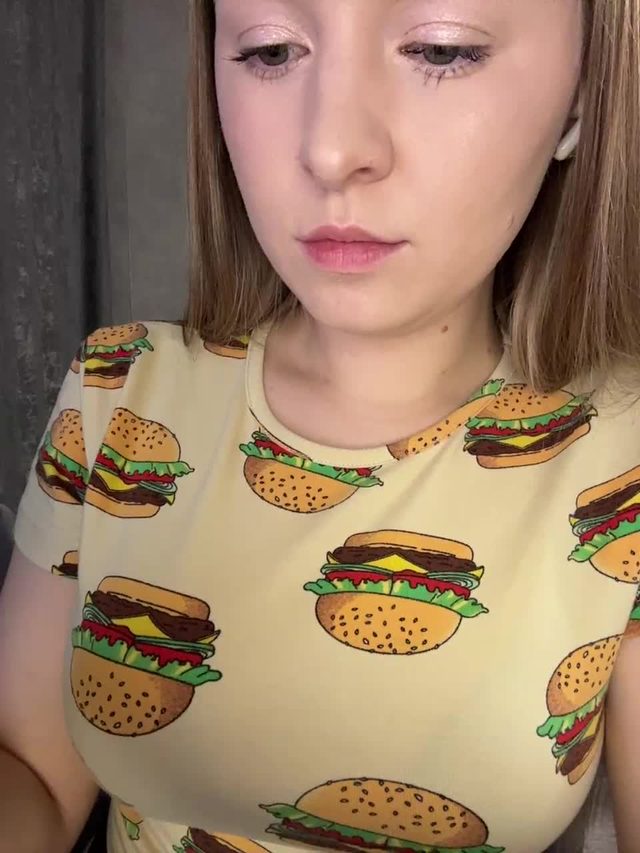 dirty-bitch — 18 min webcam broadcast on Bongacams