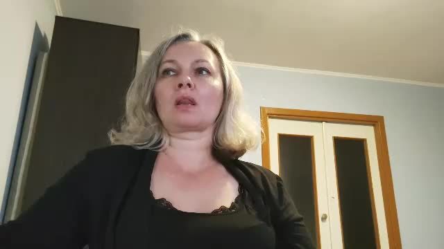 edithmanning Chaturbate live cam session (2026-10-12 16:55)
