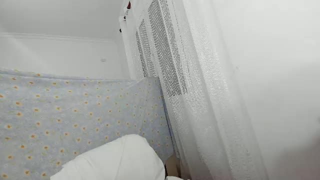 ehotlovea · cam stream 29 min on Chaturbate