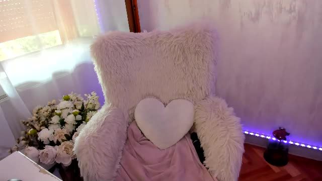 cam rip from elisabaxter on Chaturbate 2026-06-25 09:33