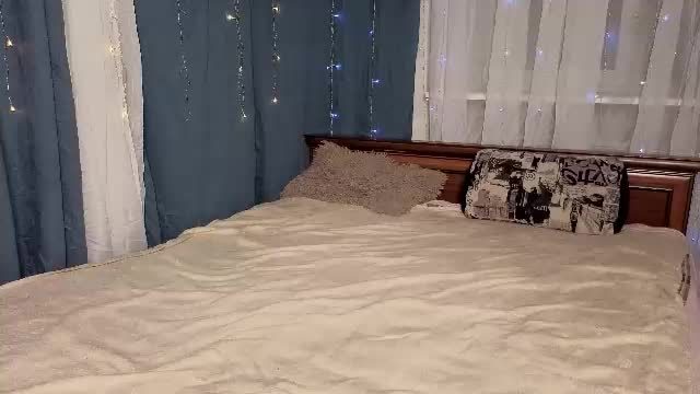 elishahemrich | fuck show · Female · 36 min