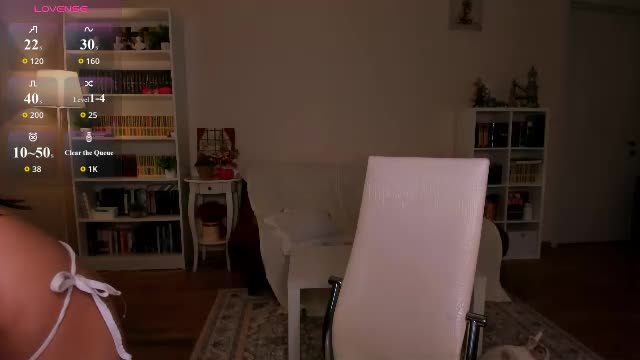 emilyhoston cam show 2026-10-12 18:58 Chaturbate