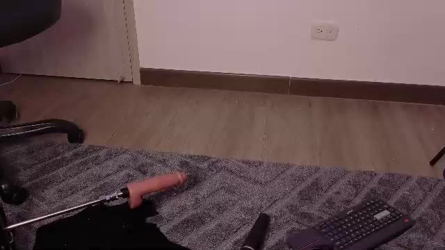 emilykarterr — 40 min cam video · Female
