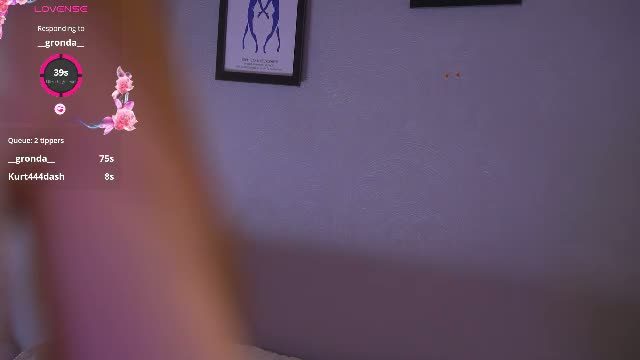 emmiellee webcam stream (Chaturbate) 2026-09-07 12:21