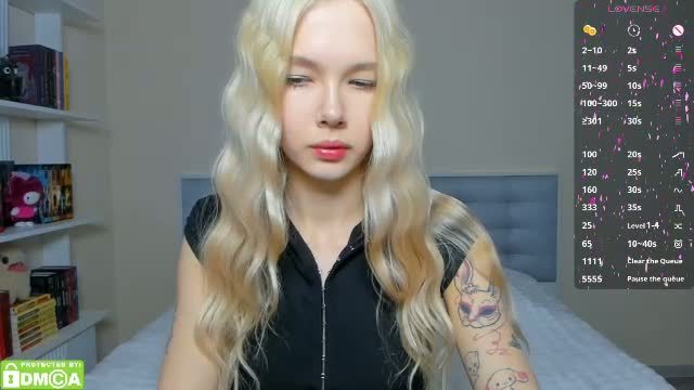 eshcka — live cam recording 2026-09-29 07:49 · 45 min
