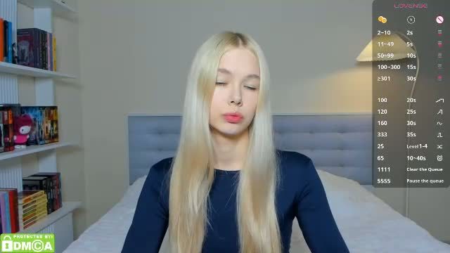 eshcka: cam stream — Chaturbate 2026-10-07 08:16